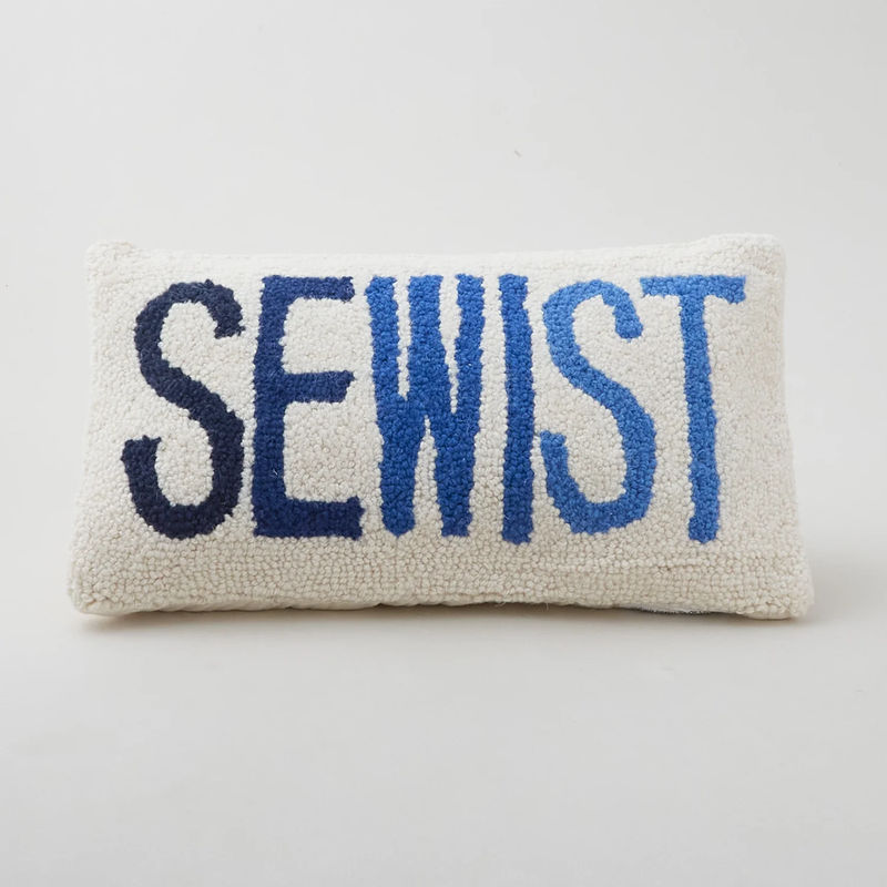 Wool Hook Pillow - Sewist