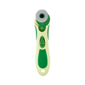 28mm Soft Grip Rotary Cutter