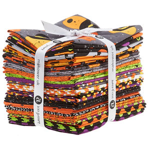A Spooky Good Time Fat Quarter Bundle