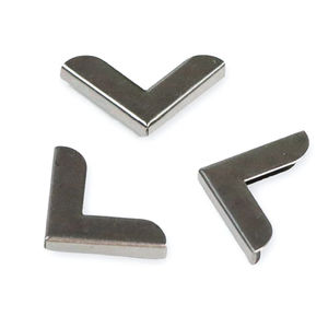Sallie Tomato 3/4" Metal Corners Package of 10 - Gunmetal