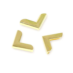Sallie Tomato 3/4" Metal Corners Package of 10 - Gold