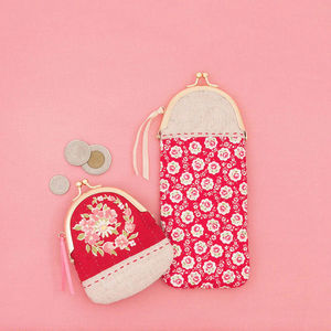 Round Clasp Pouches Kit