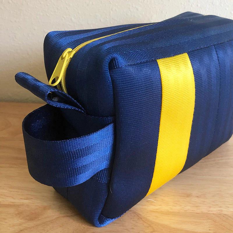 Dapper Dopp Seat Belt Kit - Yellow/Navy