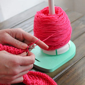 Yarn Valet | Yarn Dispenser