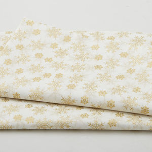 We Love Christmas - Small Snowflake Cream/Gold 2 Yard Cut