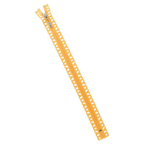 Missouri Star Fancy Zips - 14" Chuck the Duck Gold