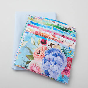 Berry Blossoms Table Runner Kit