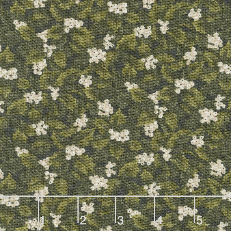 Winter Wonderland - Holly & Berries Green/Natural Yardage