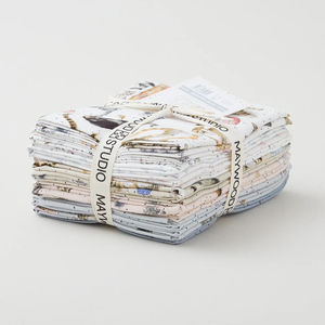 Whiskers & Paws Cats Fat Quarter Bundle