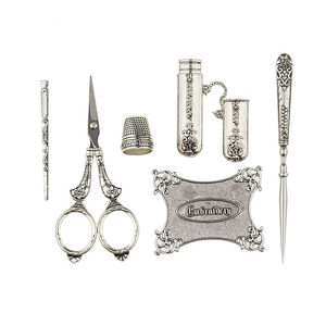 Heirloom Embroidery Accessories Box