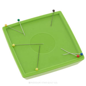 Zirkel Green Magnetic Pin Holder