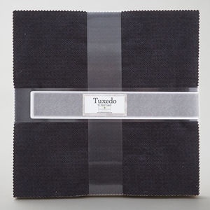 Wilmington Essentials Tuxedo 10 Karat Gems