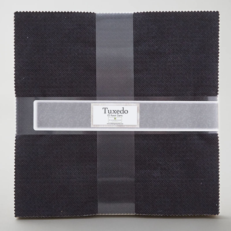 Wilmington Essentials Tuxedo 10 Karat Gems