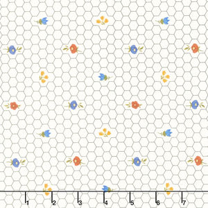 Alexandra - Honeycomb Ivory Metallic Yardage