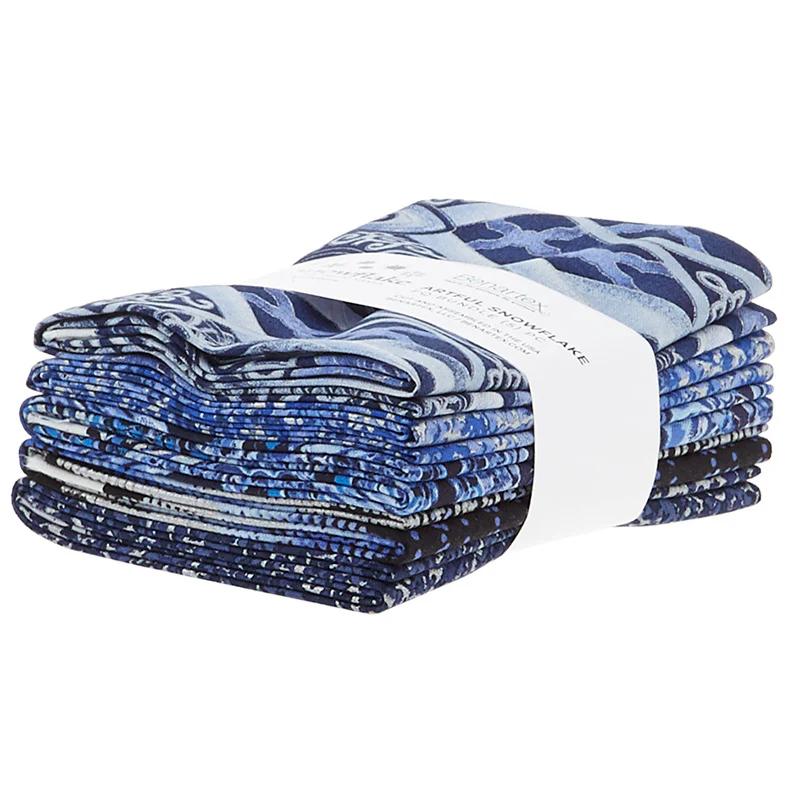 Artful Snowflake Favorites Fat Quarter Bundle