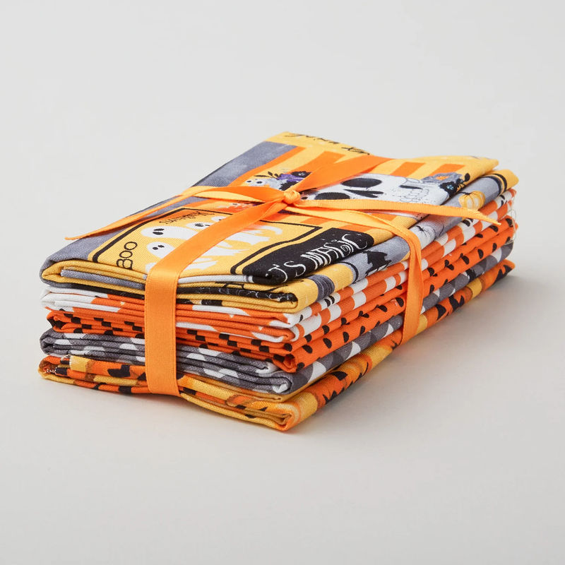 All Hallows Eve Favorites 5 Piece Fat Quarter Bundle