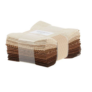 Wilmington Essentials - Sandalwood Fat Quarter Gems