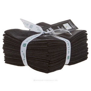 Wilmington Essentials - Midnight Fat Quarter Gems