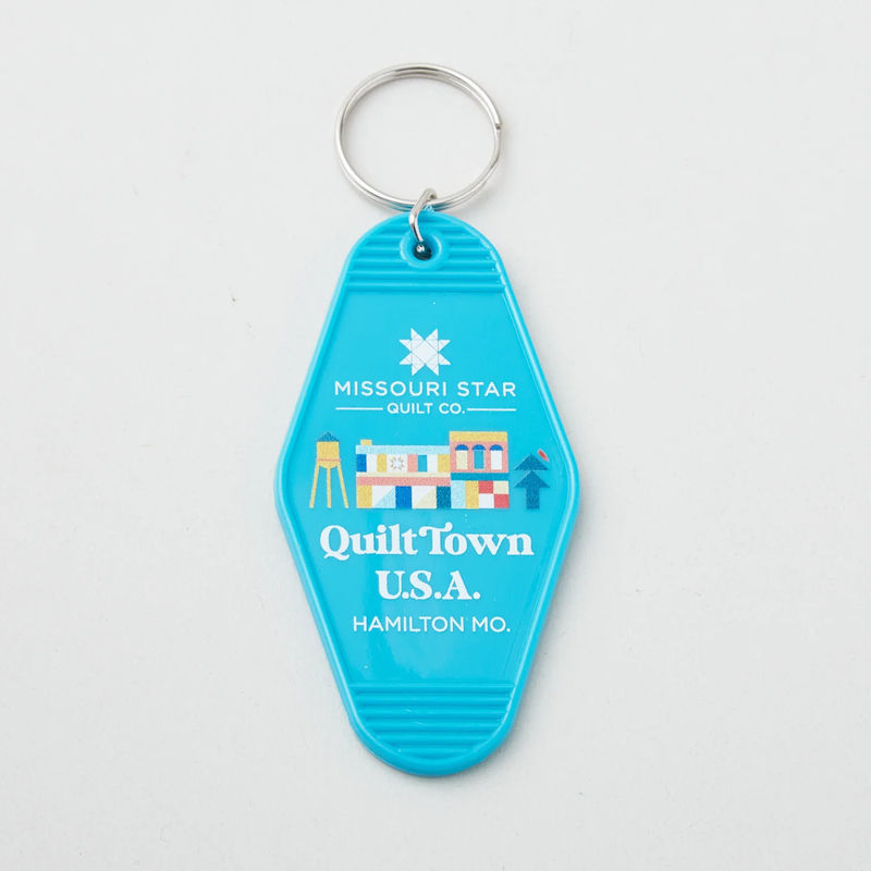 Vintage Motel Keychain: Quilt Town USA - Teal