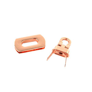 Sallie Tomato Pocket Flip Lock - Rose Gold