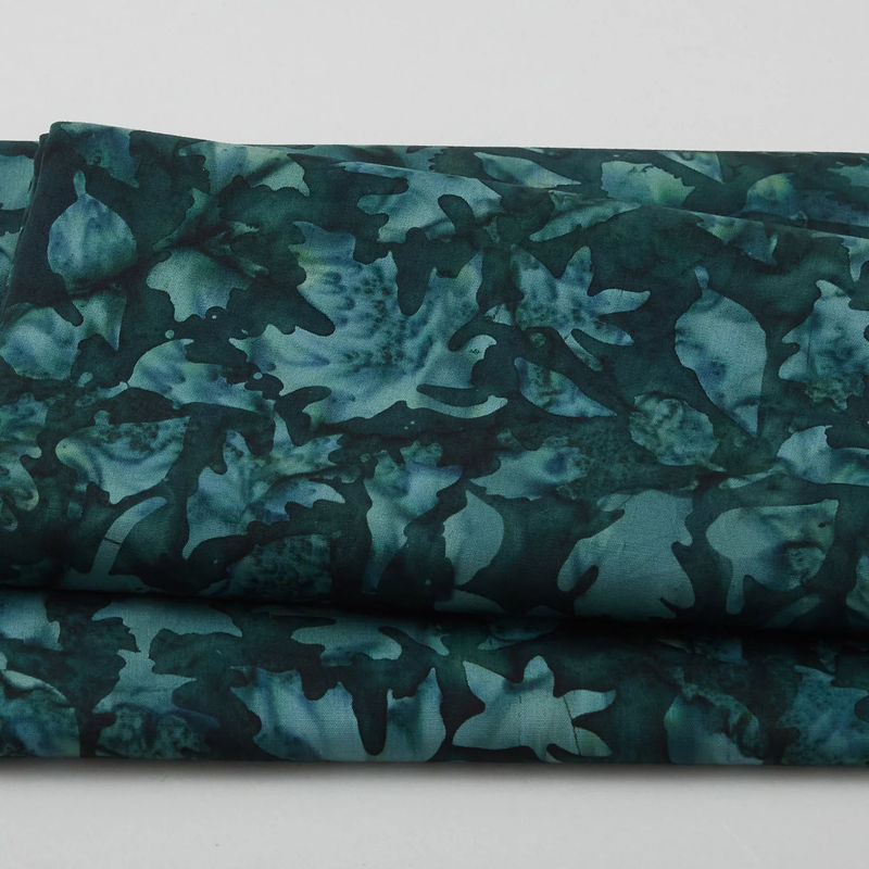 Winter's Foliage Batiks - Leaves Green Hunter 2 Yard Cut